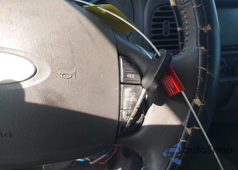 2002 Ford F-150 Lariat/Xlt из США, поврежденный, VIN 1FTRW07L22KE07959